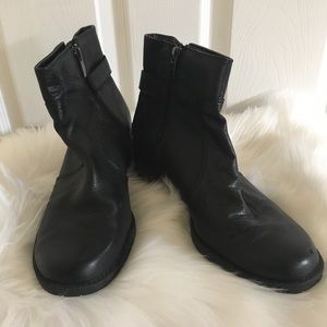 Bandolino Boots